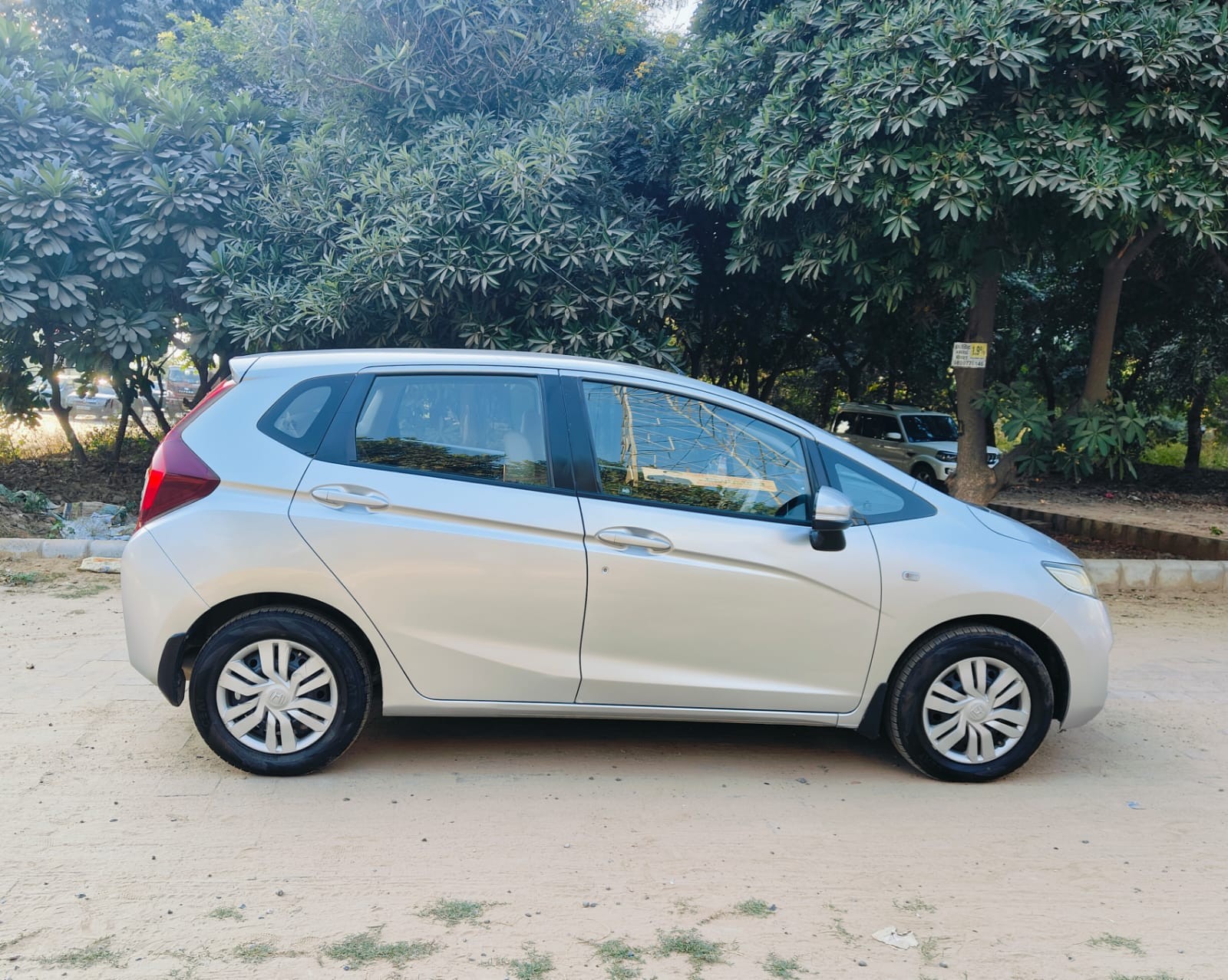 View 2017 Honda Jazz S CVT Petrol Image 5 Used 2017 Honda Jazz S CVT Petrol Image 5