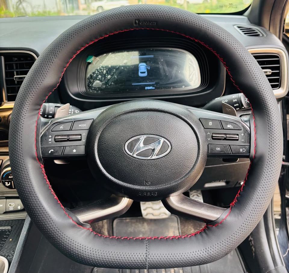 View 2024 Hyundai Venue SX (O) 1.0 Turbo Petrol DCT Image 11 Used 2024 Hyundai Venue SX (O) 1.0 Turbo Petrol DCT Image 11