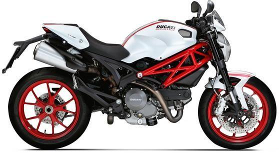 Ducati Monster 796 S2R