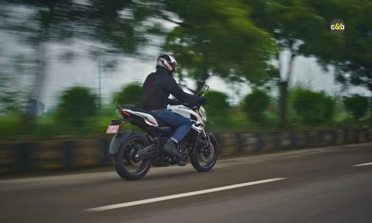 2025 Bajaj Pulsar NS400Z