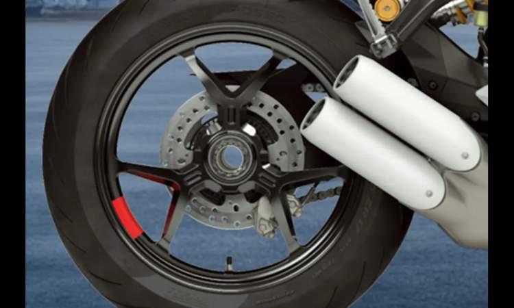 Ducati Supersport 950 Tyre Back1