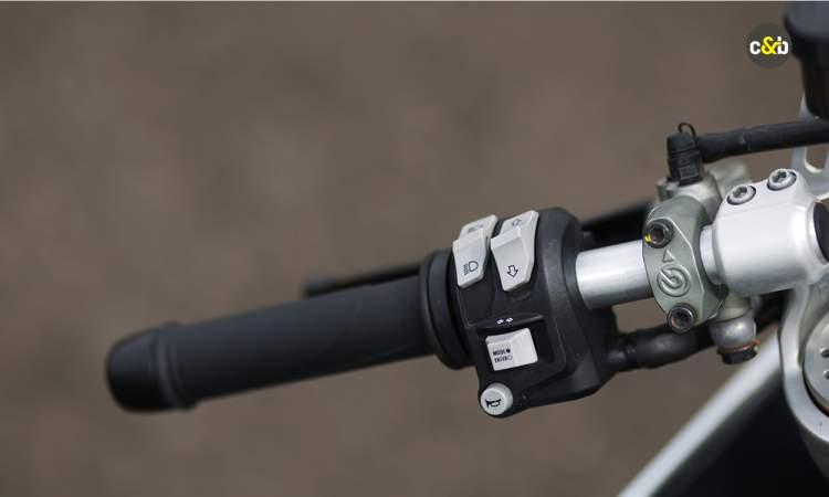 Ducati Supersport 950s 14