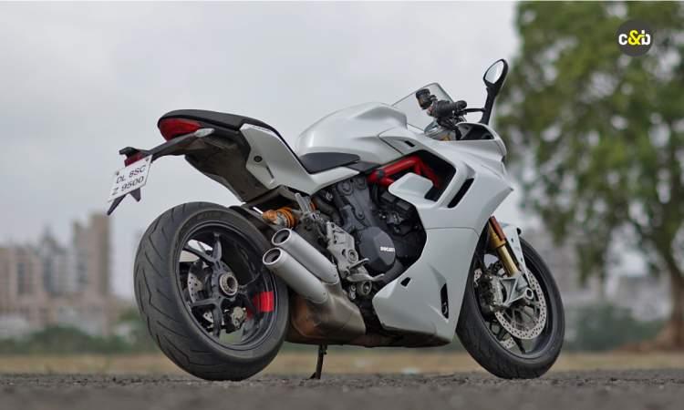 Ducati Supersport 950s 19