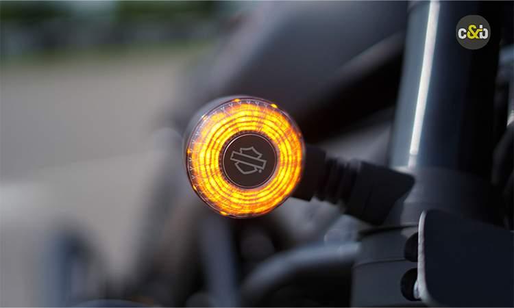 Harley Davidson x440 indicator