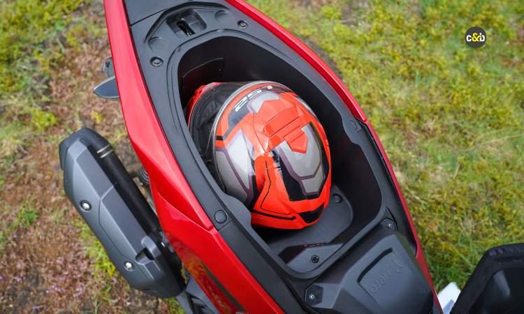 2025 Hero Xoom 160 Storage