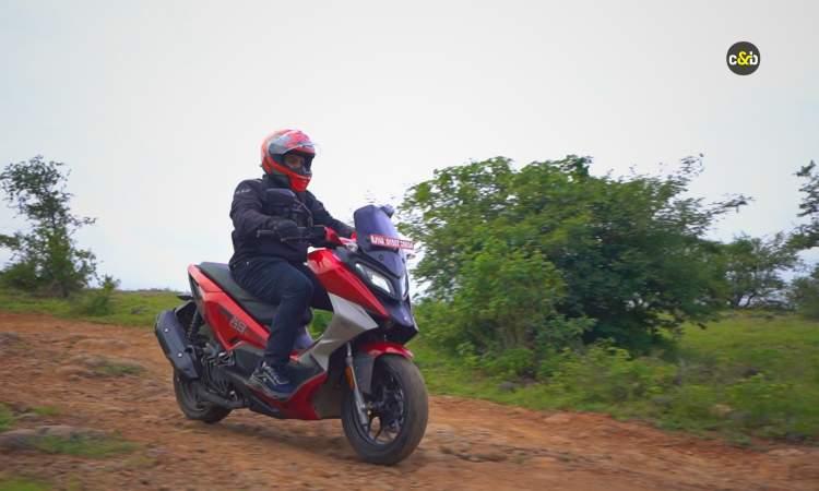 2025 Hero Xoom 160 Rideview 1