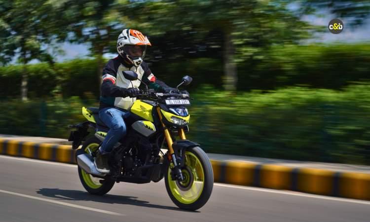 2025 Honda Cb 125 Hornet Rideview 11