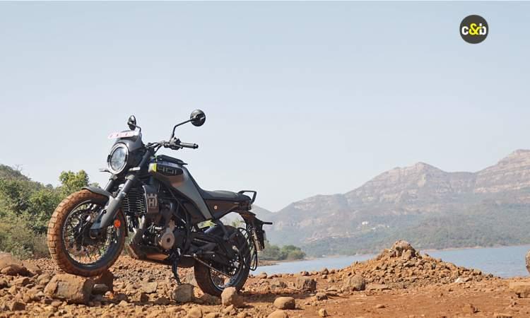 Husqvarna Svartpilen 401 15