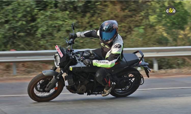 Husqvarna Svartpilen 401 2