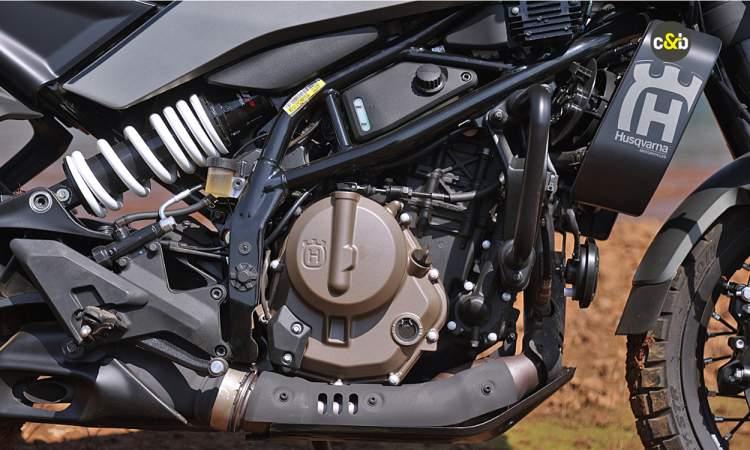 Husqvarna Svartpilen 401 31