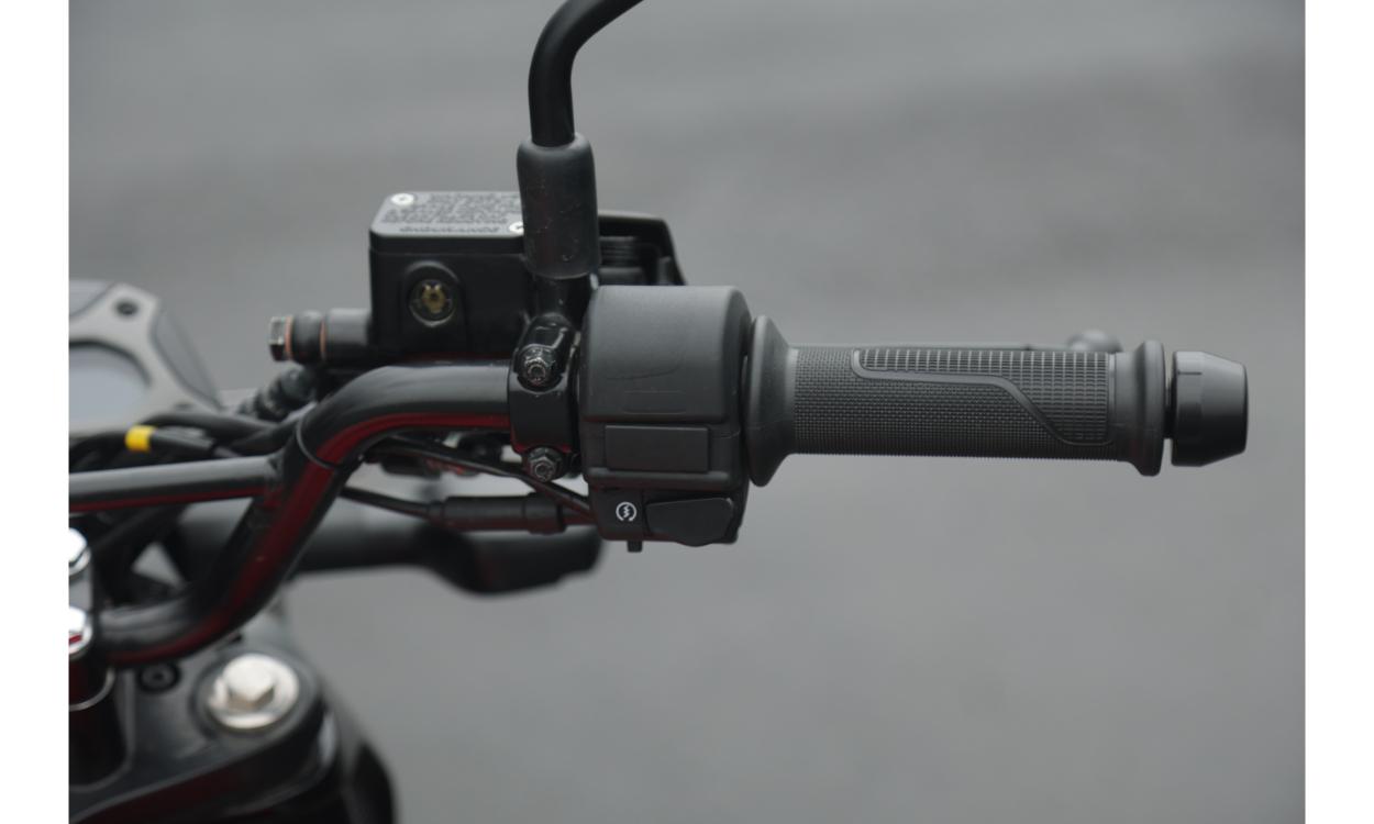 Bajaj Freedom