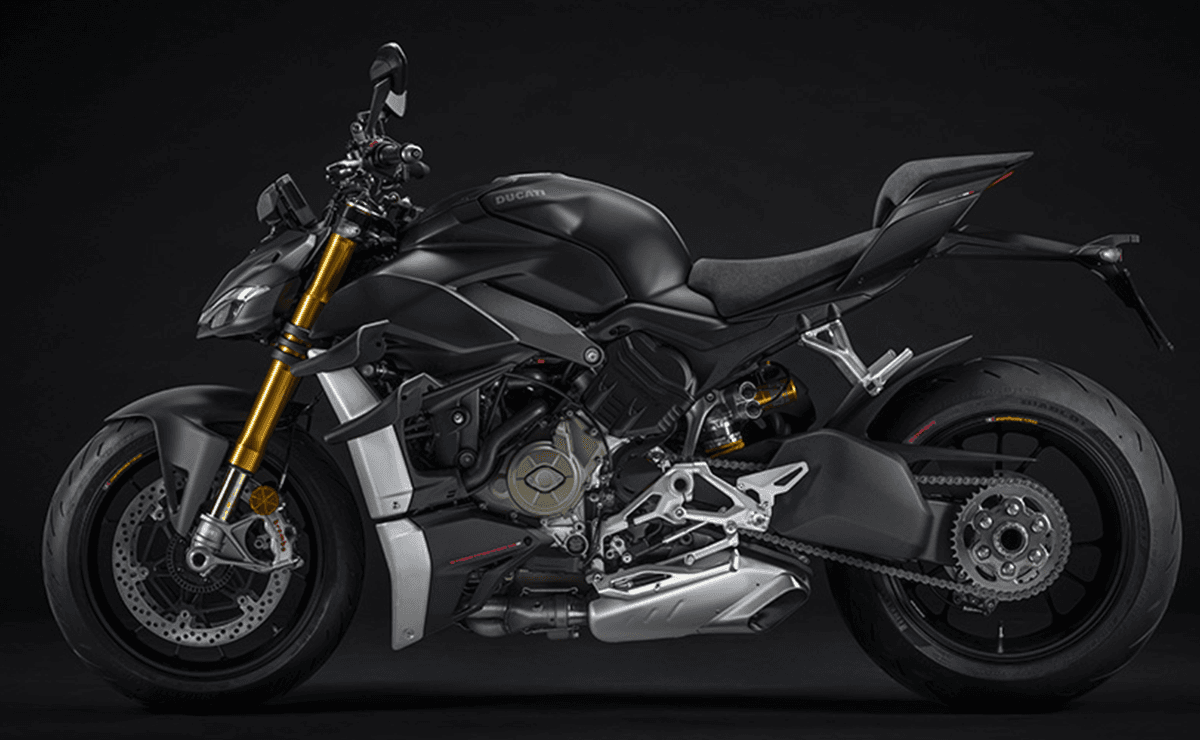 Duacti streetfighter v4 left side view