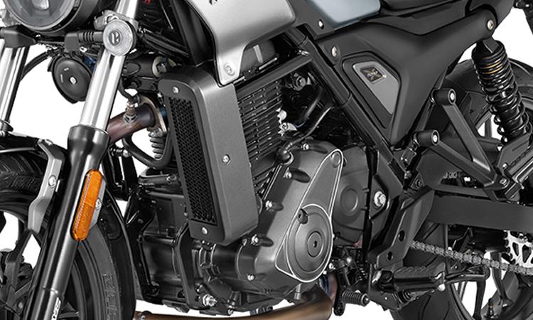 Hero mavrick 440 engine view