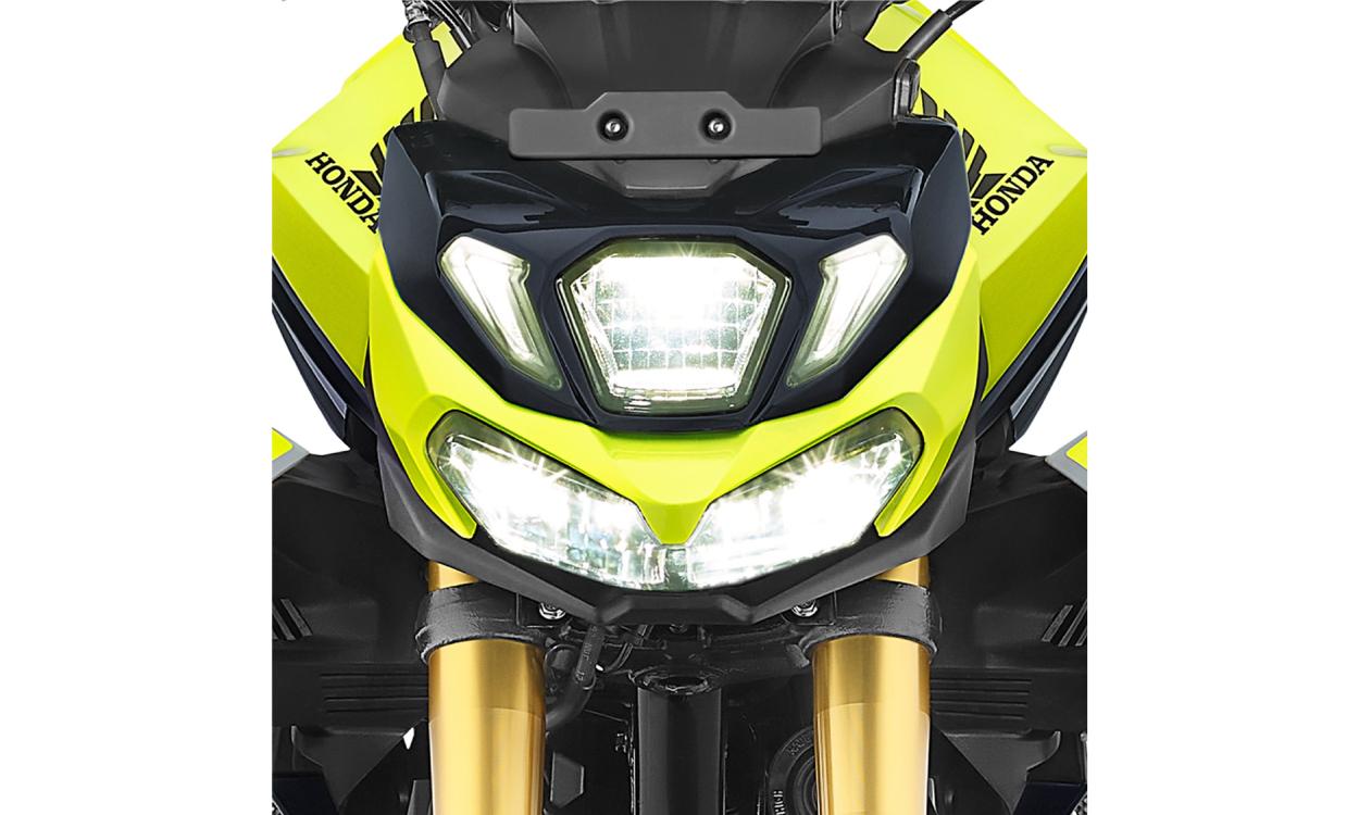 Honda CB 125 Hornet headlight