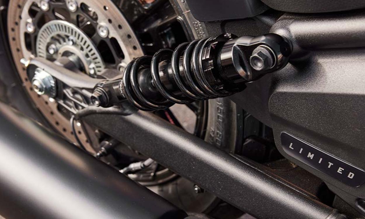 Scout Bobber