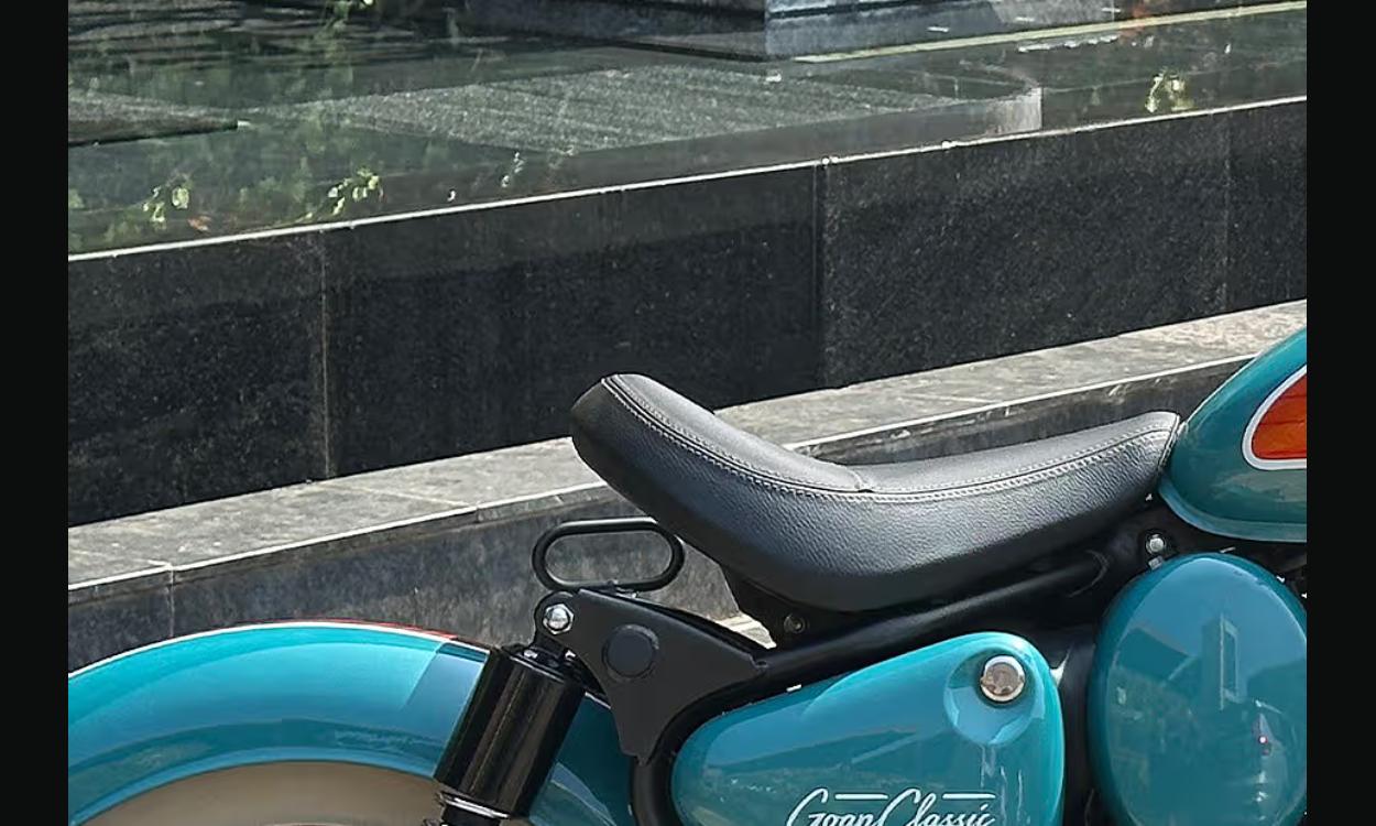 Royal Enfiled Goan classic 350 Seats