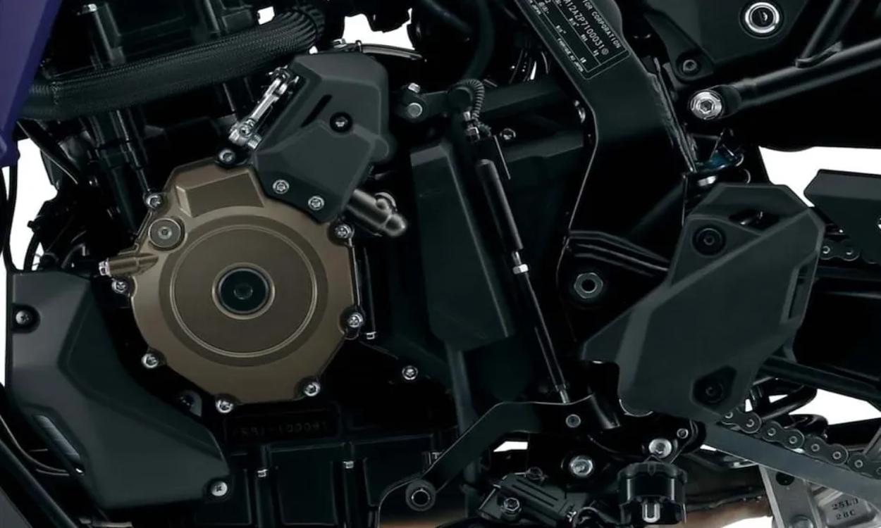 V Strom 800 Engine