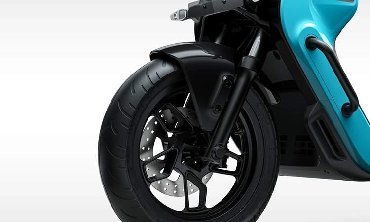 Telescopic front suspension