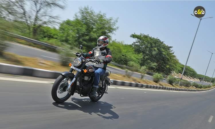 Royal Enfield Bullet 350 10
