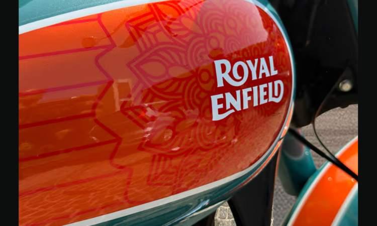 Royal Enfiled Goan classic 350 FUel tank red