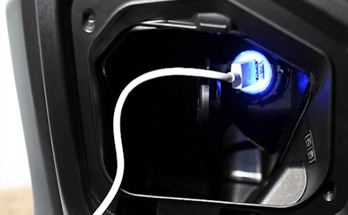 Suzuki Burgman Lit Dc Socket