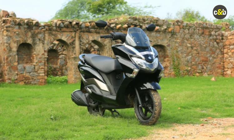 Suzuki Burgman Street Right Side View