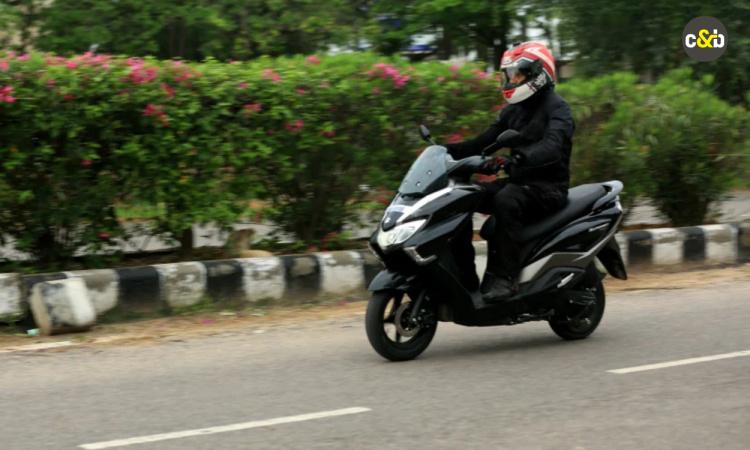 Suzuki Burgman Street Ride View