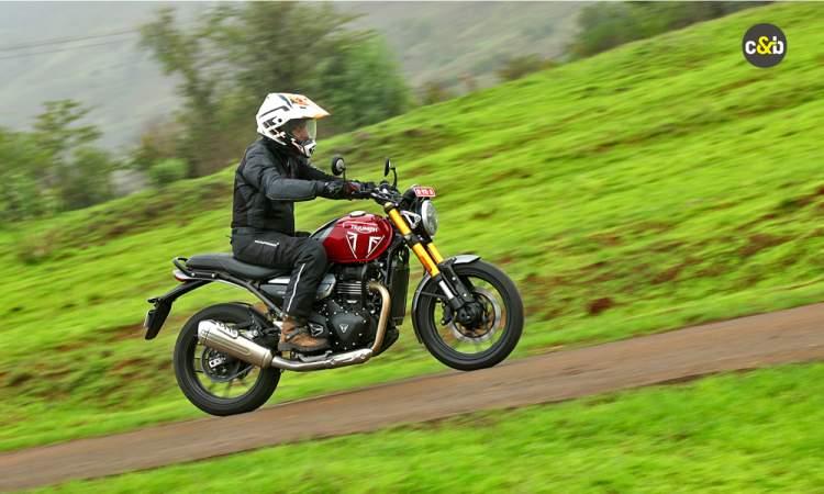 Triumph Speed 400 24