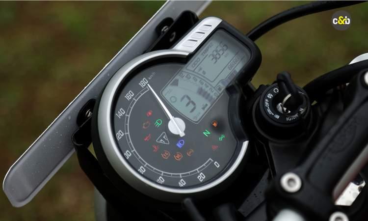 Triumph Speed 400 34