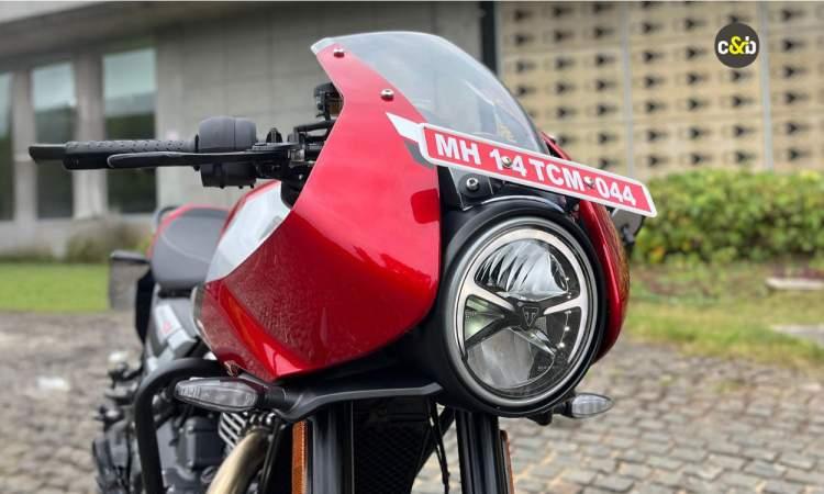 Triumph Thruxton 400 Headlight