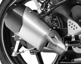 Midship Muffler To Give A Sense Of Volume To The Machine