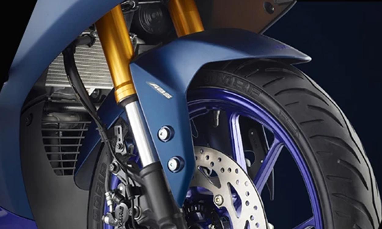 Yamaha R15 V4 Dualhorn