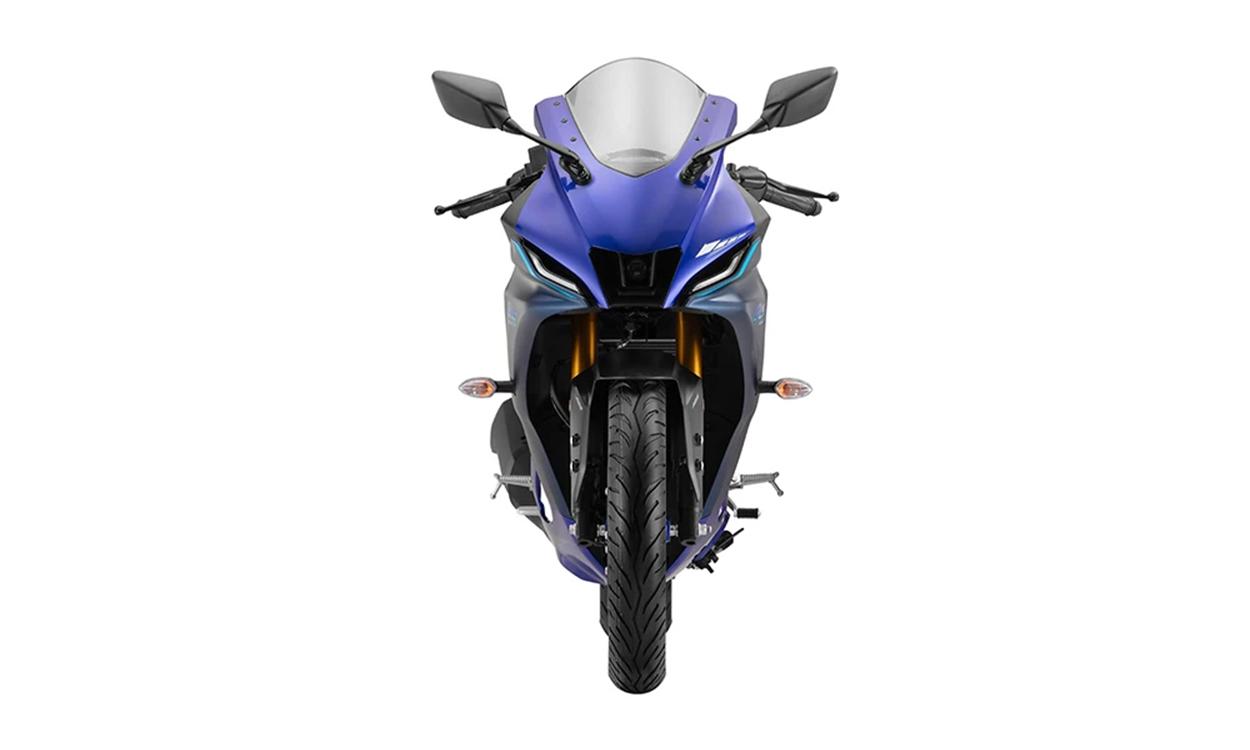 Yamaha R15 V4 Frontview