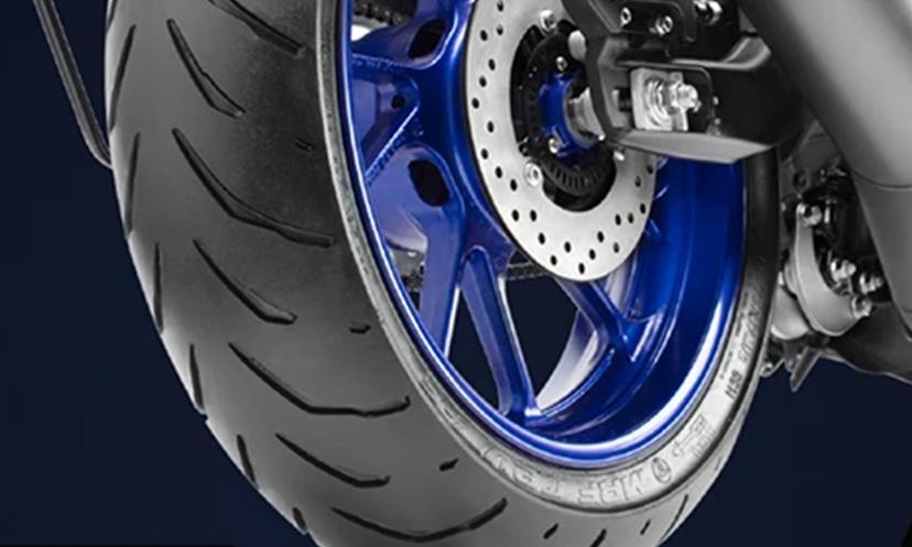 Yamaha R15 V4 Reartyre