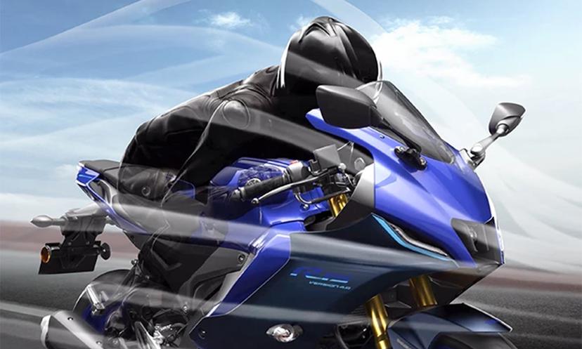 Yamaha R15m Rideview