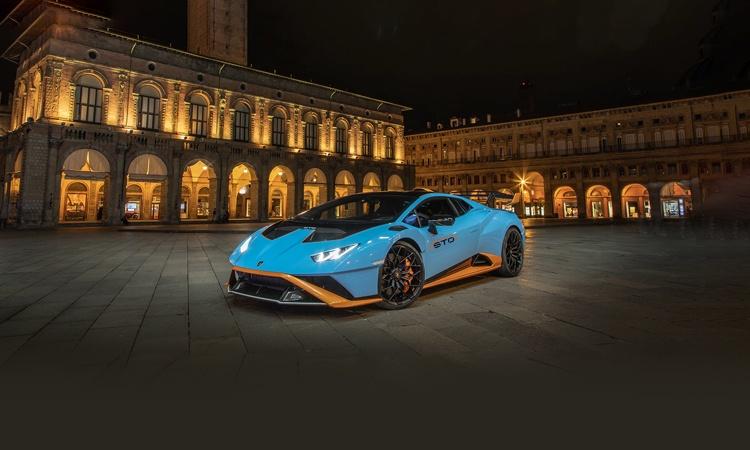 Lamborghini Huracan STO Images