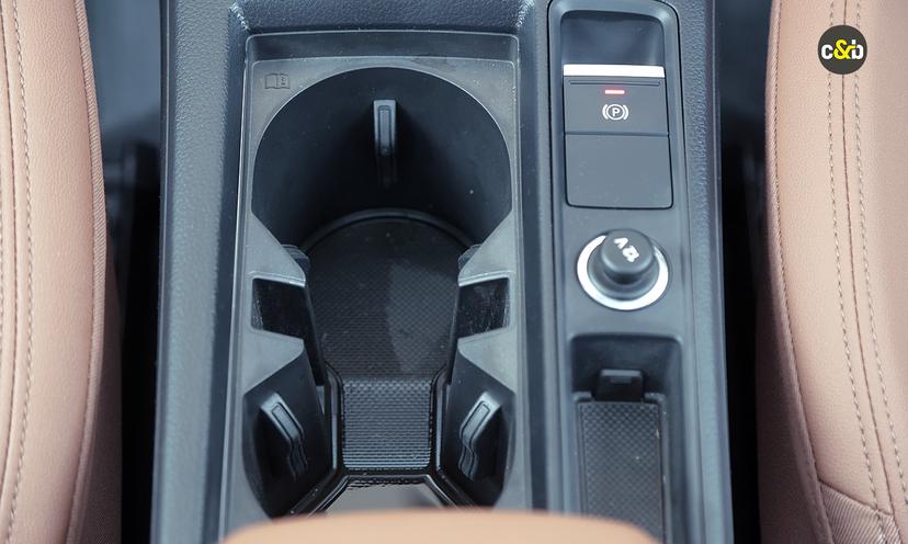 Audi Q3 Sportback Cupholder