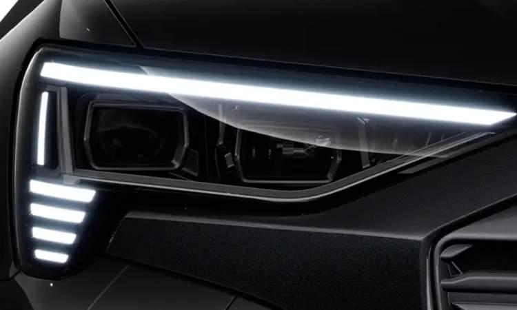 Audi q8 e Tron headlight
