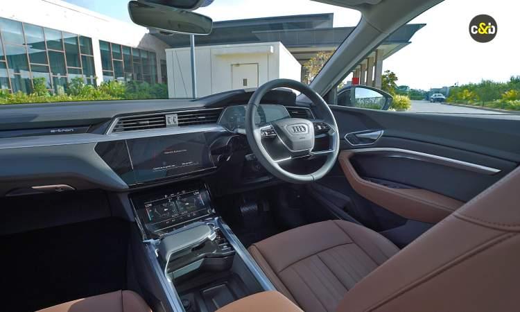 Audi Q8 Etron Front Seats