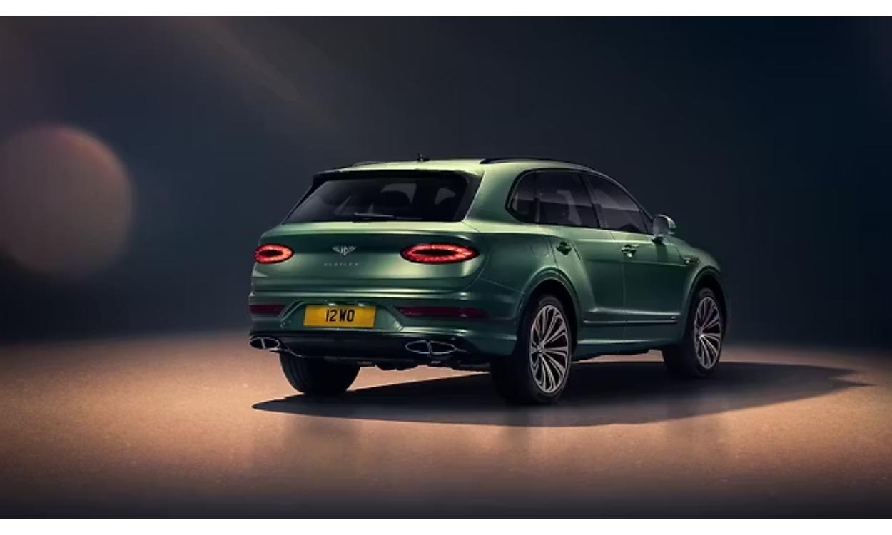 Exterior Right Rear Three Quarter