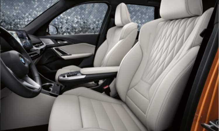 Active Seats for the Driver and Front Passenger