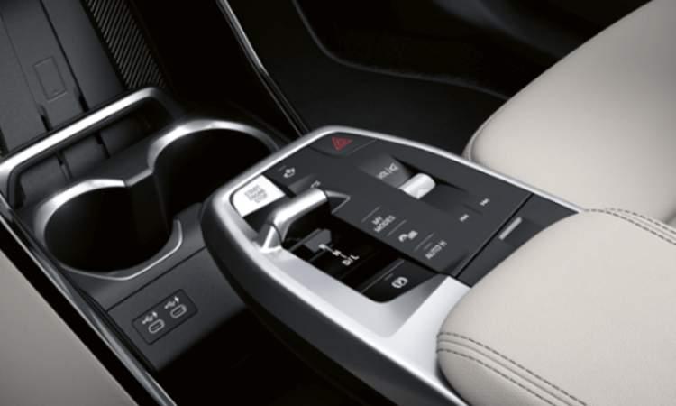 Automatic 7-Speed Steptronic Transmission with Double Clutch