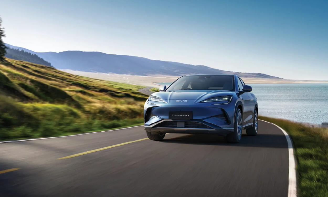 BYD Sealion 7 Ride view