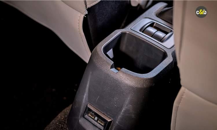 Citroen C3 Aircross Cupholder