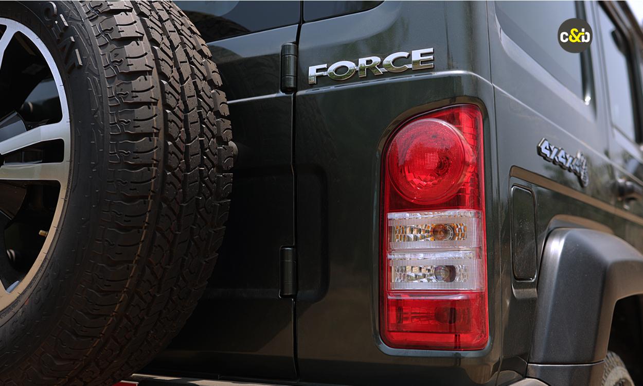 Force Gurkha Tailight