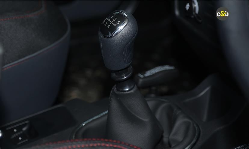 Force Gurkha Gear Shift
