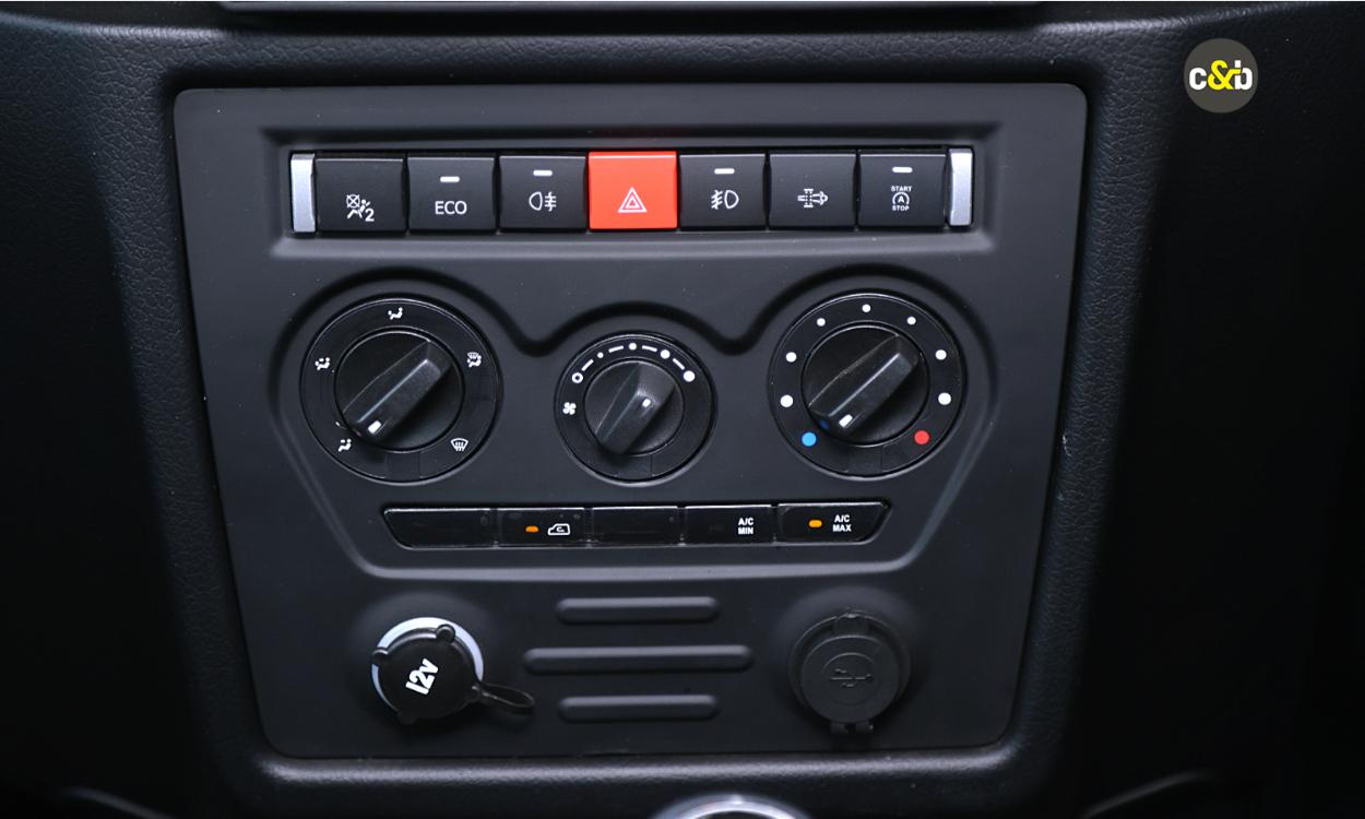 Force Gurkha Interior Features