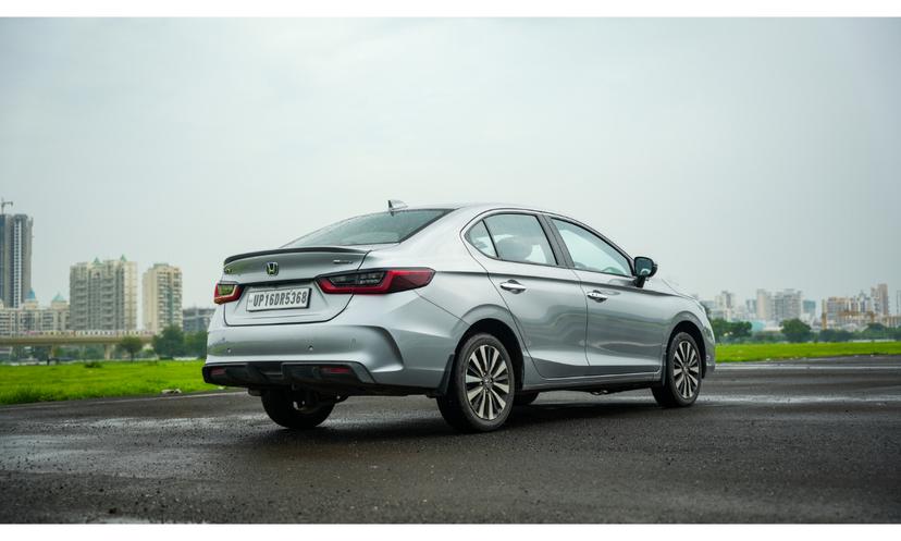 Honda City Ehev Rearlook