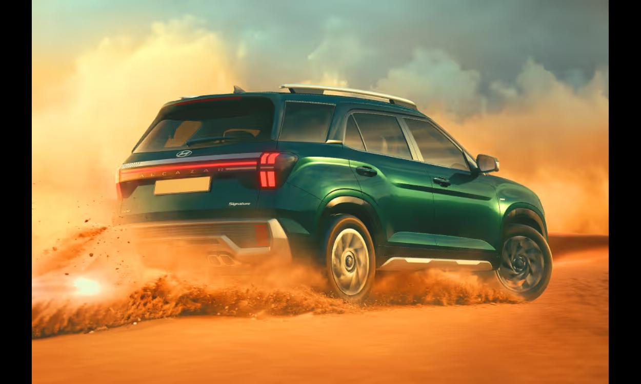 2024 Alcazar Right Side