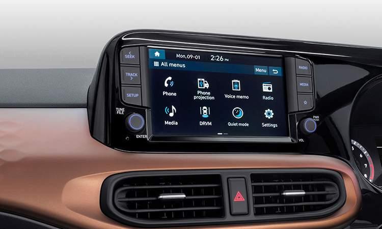 Hyundai_aura_detail_display